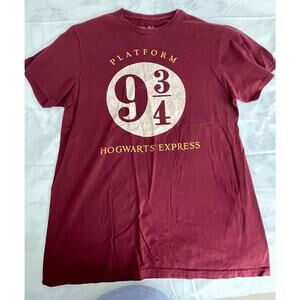 Lot of  65 Teenage Boys T shirts